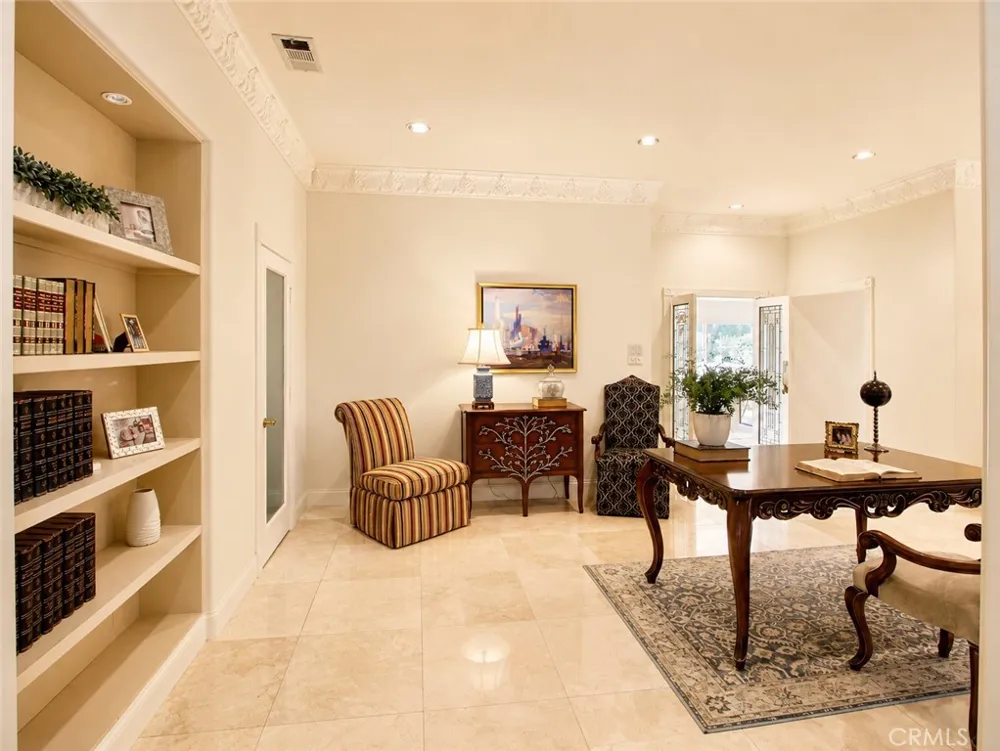 225 Barranca Bradbury, CA 91008
