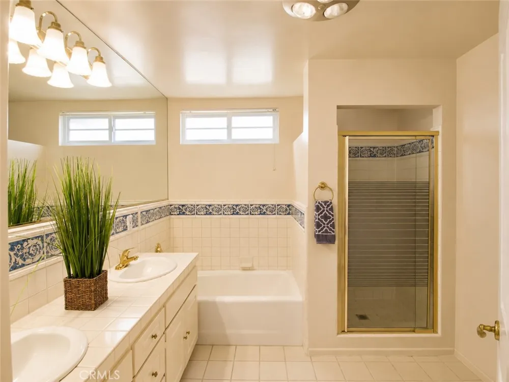 225 Barranca Bradbury, CA 91008