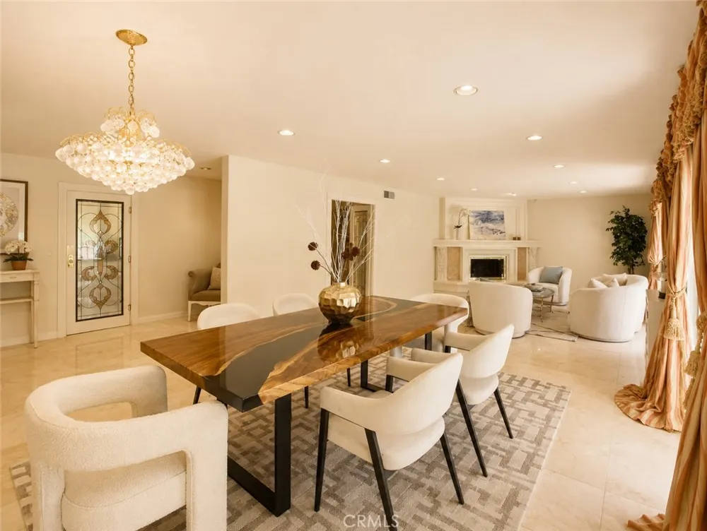 225 Barranca Bradbury, CA 91008