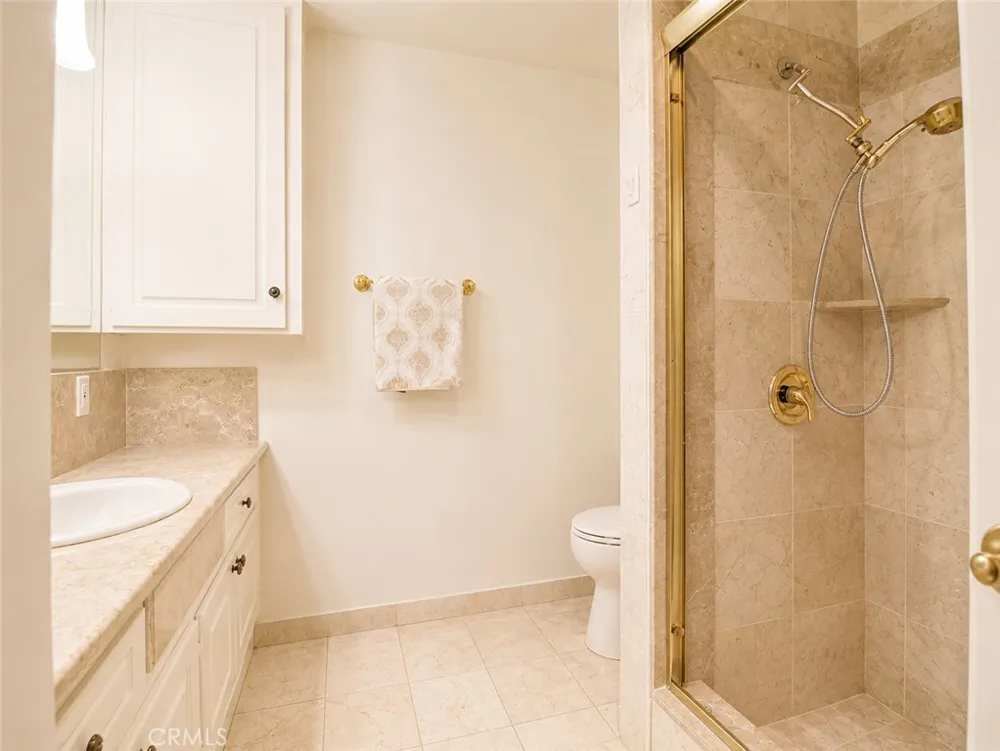 225 Barranca Bradbury, CA 91008