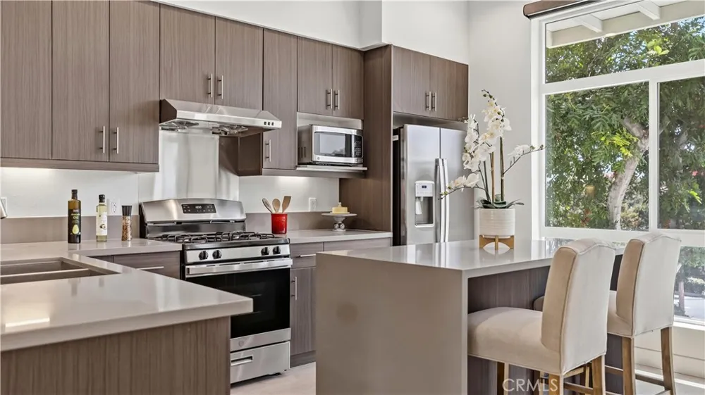 15 S Chapel Ave #B Alhambra, CA 91801