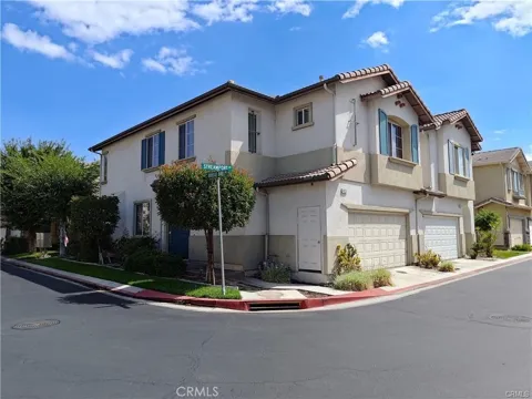 4531 Streamport Dr