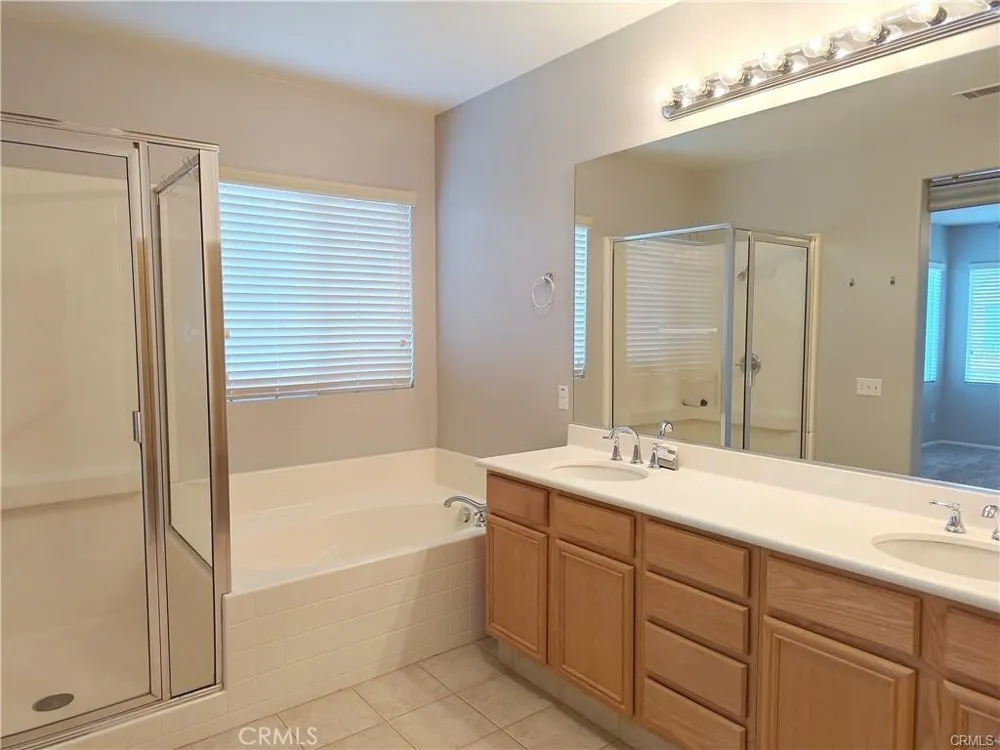 4531 Streamport Dr Riverside, CA 92505