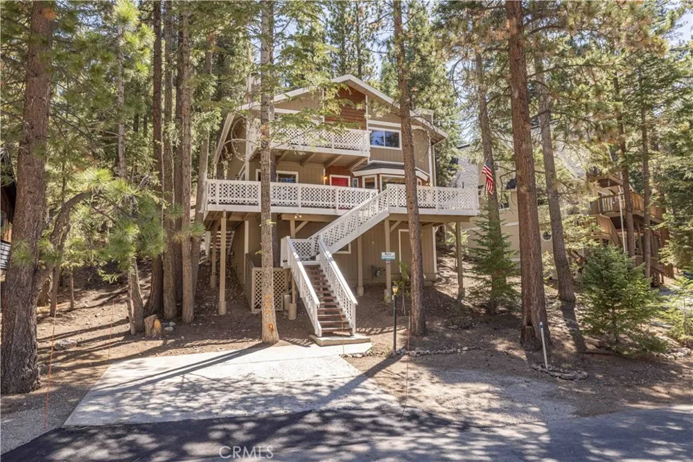 43697 Sand Canyon Big Bear Lake, CA 92315