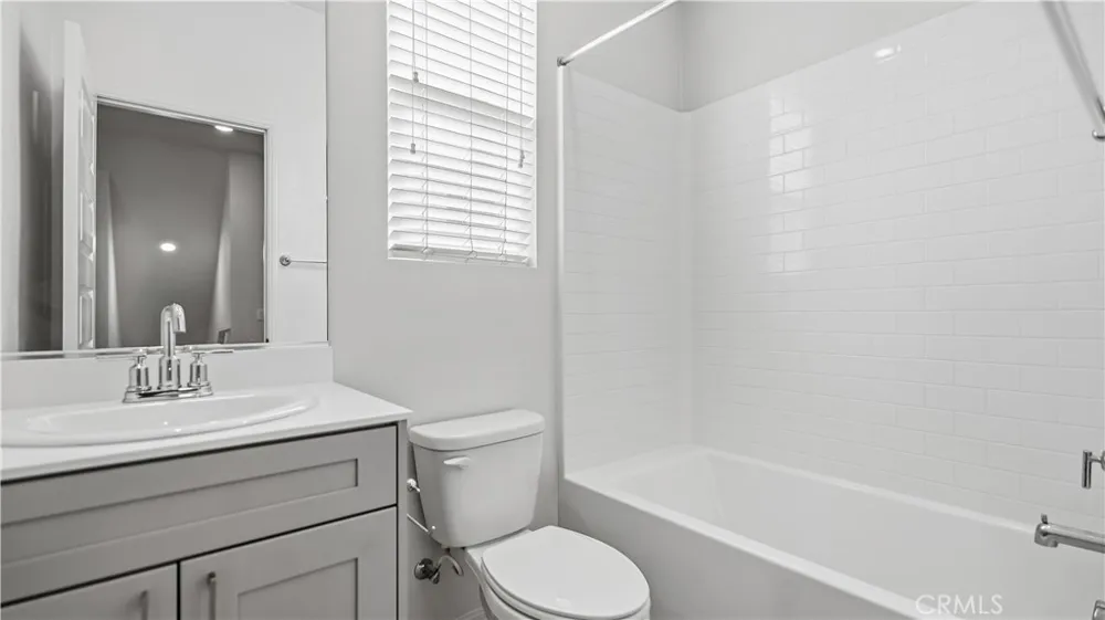 205 Vincent #117 West Covina, CA 91790