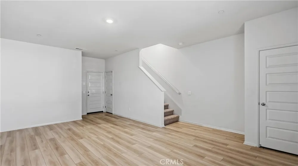 205 Vincent #117 West Covina, CA 91790