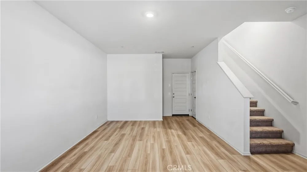 205 Vincent #117 West Covina, CA 91790