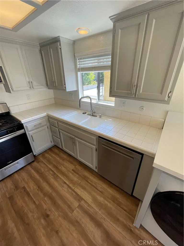 303 S Violet Avenue #J Monrovia, CA 91016