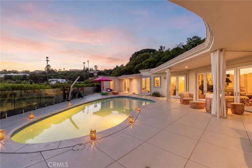 1625 Loma Vista Beverly Hills, CA 90210