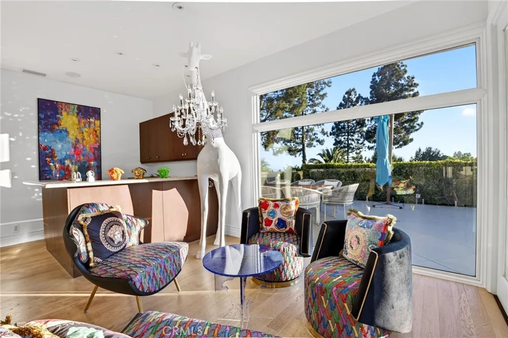 1625 Loma Vista Beverly Hills, CA 90210