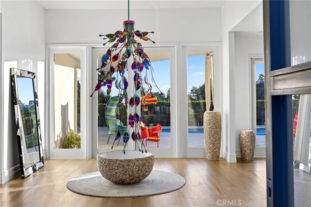 1625 Loma Vista Beverly Hills, CA 90210