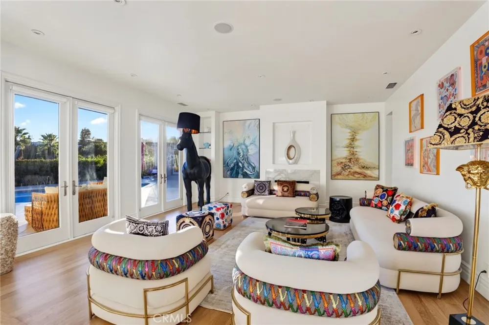 1625 Loma Vista Beverly Hills, CA 90210