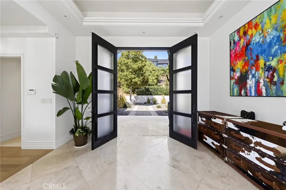 1625 Loma Vista Beverly Hills, CA 90210