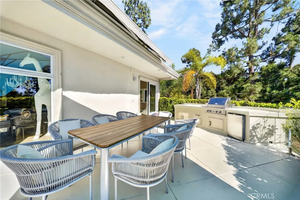 1625 Loma Vista Beverly Hills, CA 90210