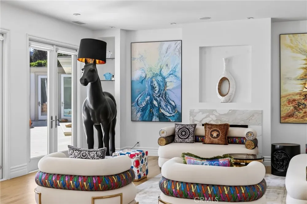 1625 Loma Vista Beverly Hills, CA 90210