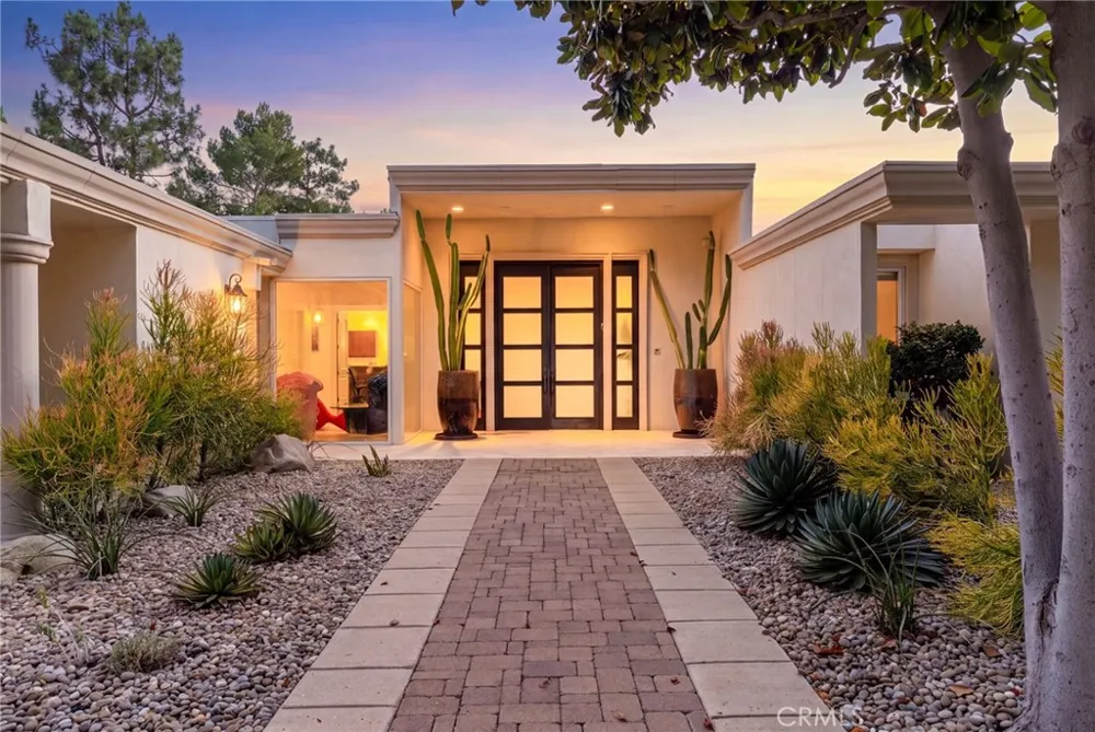 1625 Loma Vista Beverly Hills, CA 90210