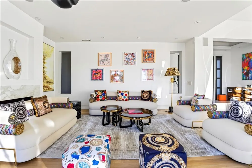 1625 Loma Vista Beverly Hills, CA 90210