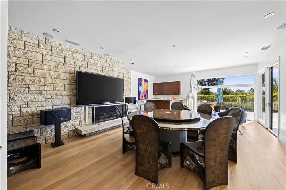 1625 Loma Vista Beverly Hills, CA 90210
