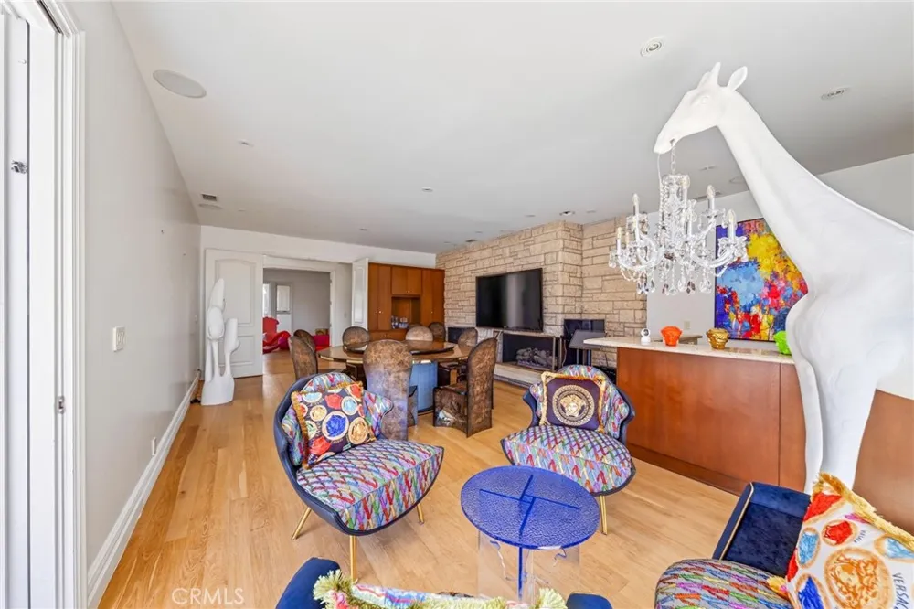 1625 Loma Vista Beverly Hills, CA 90210
