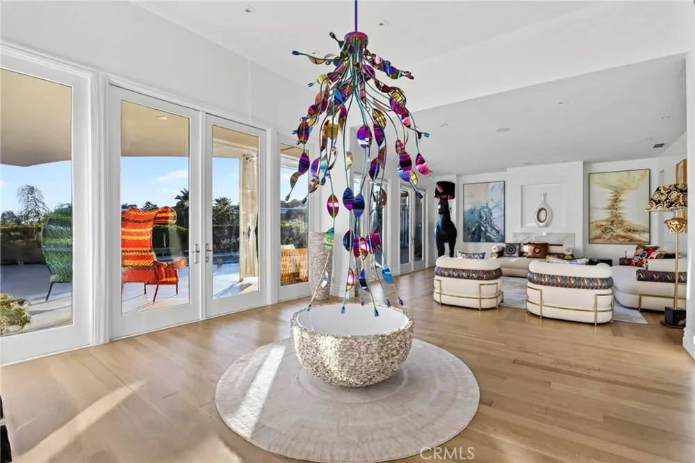 1625 Loma Vista Beverly Hills, CA 90210
