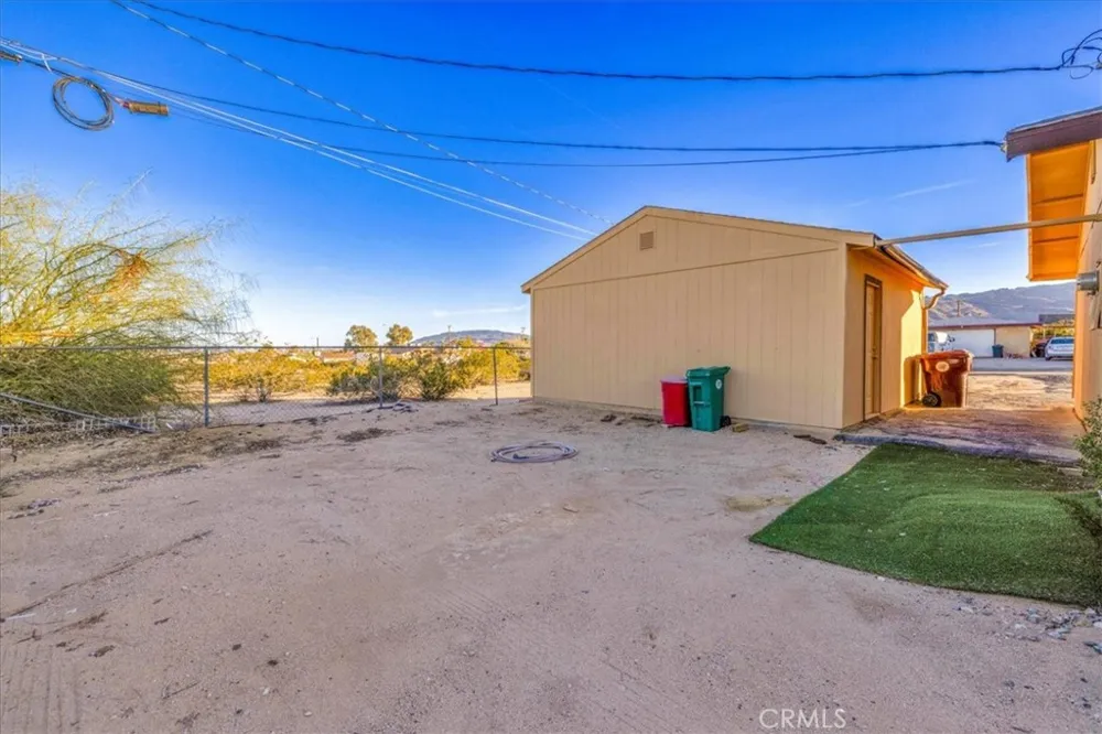 71816 Siesta Drive 29 Palms, CA 92277
