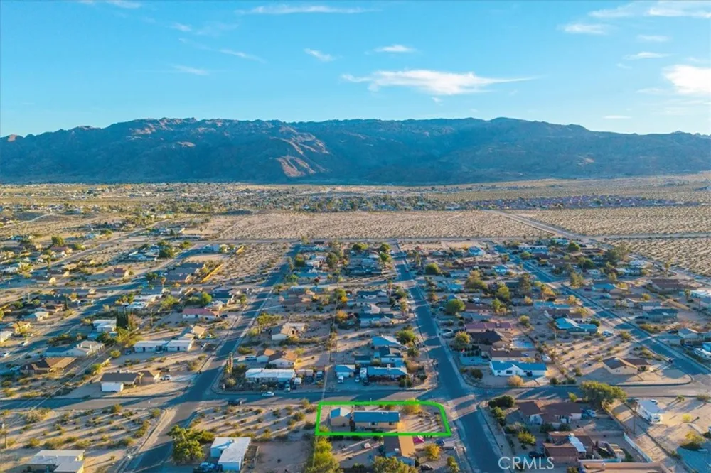 71816 Siesta Drive 29 Palms, CA 92277