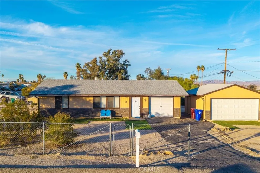 71816 Siesta Drive 29 Palms, CA 92277
