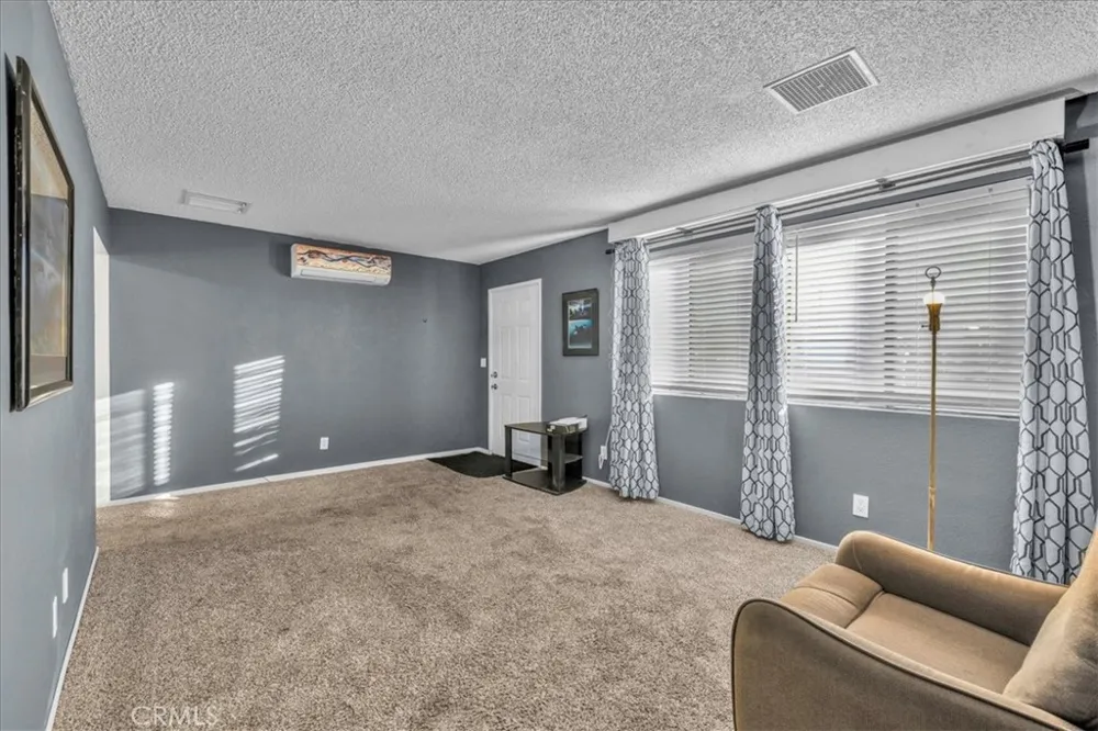 71816 Siesta Drive 29 Palms, CA 92277