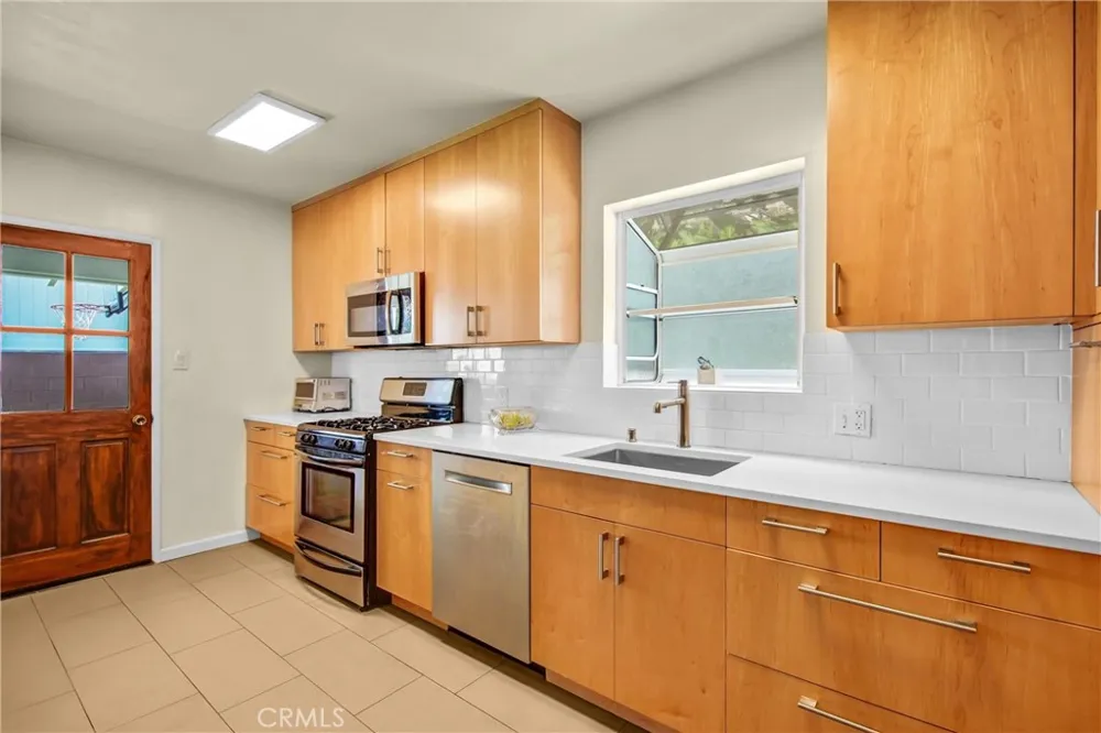 1606 Armour Redondo Beach, CA 90278