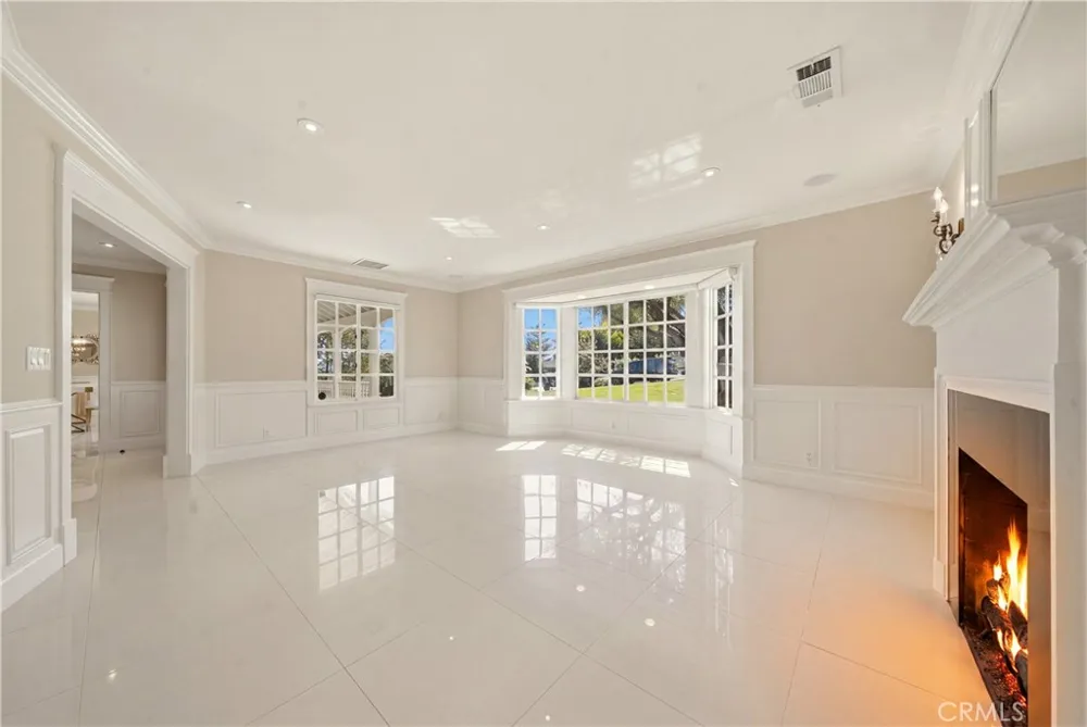 5188 Vista Miguel La Canada Flintridge, CA 91011
