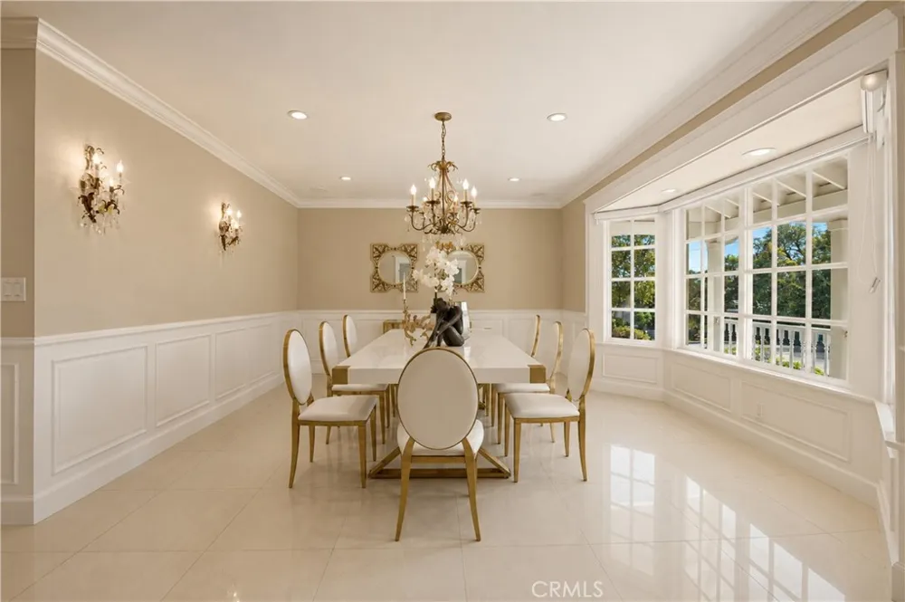 5188 Vista Miguel La Canada Flintridge, CA 91011