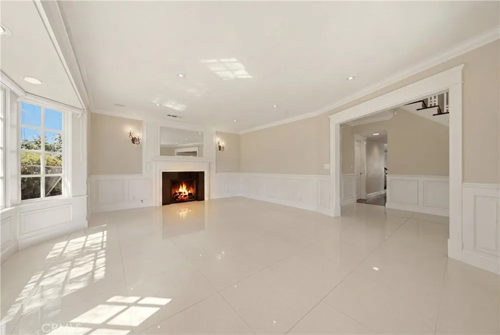 5188 Vista Miguel La Canada Flintridge, CA 91011