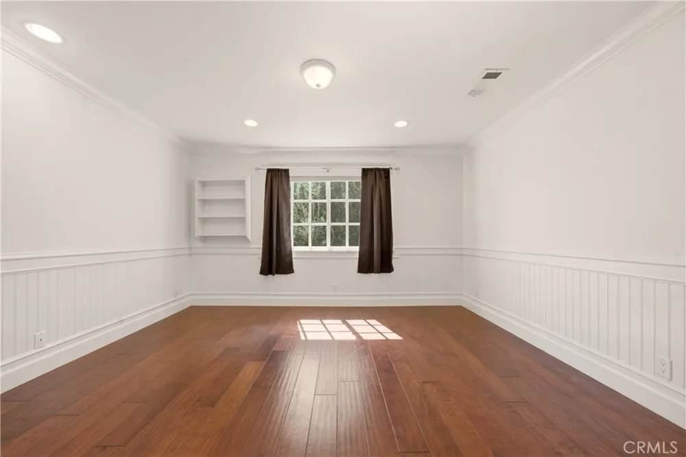 5188 Vista Miguel La Canada Flintridge, CA 91011