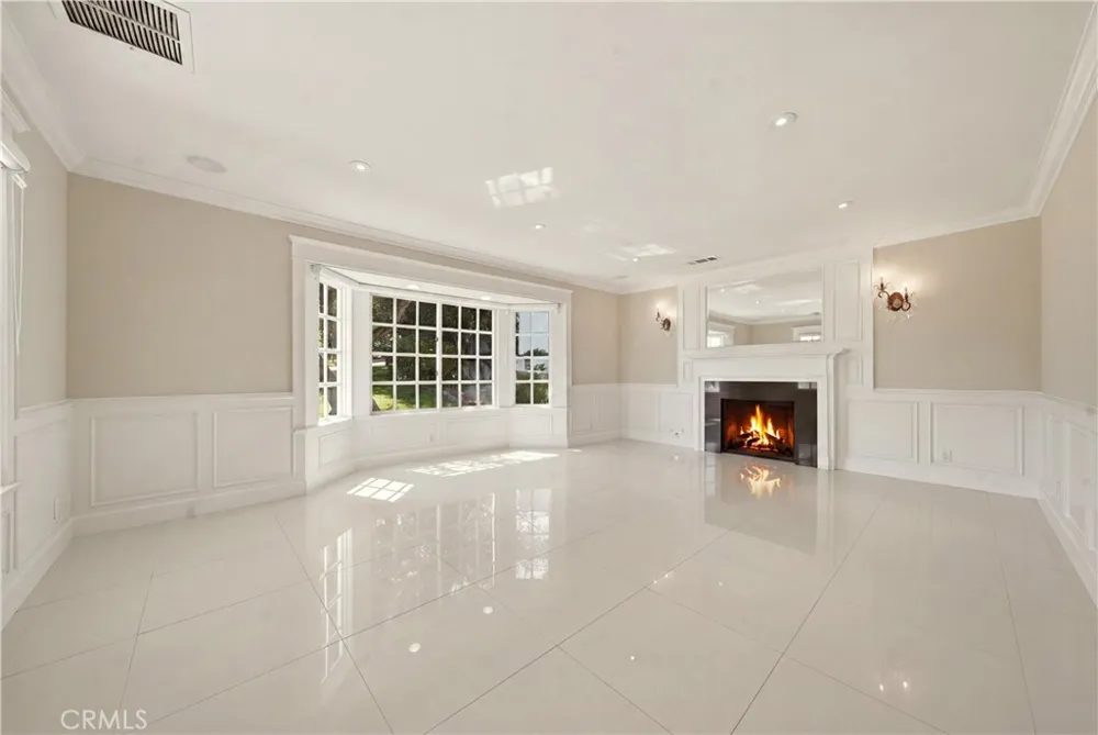 5188 Vista Miguel La Canada Flintridge, CA 91011