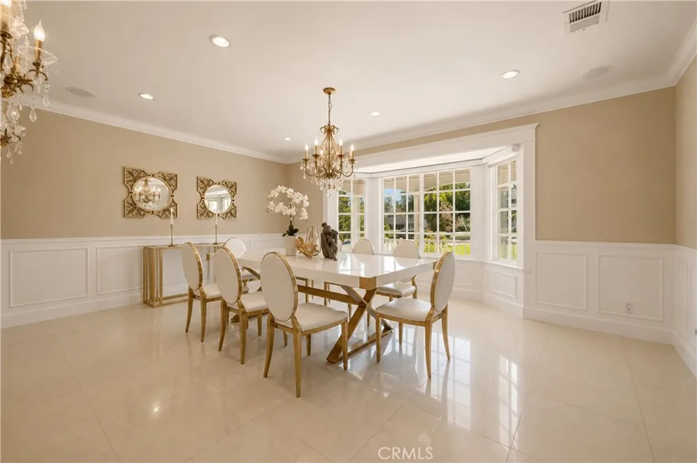 5188 Vista Miguel La Canada Flintridge, CA 91011