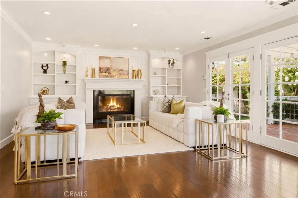 5188 Vista Miguel La Canada Flintridge, CA 91011