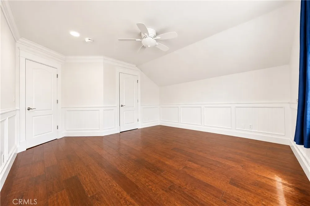 5188 Vista Miguel La Canada Flintridge, CA 91011
