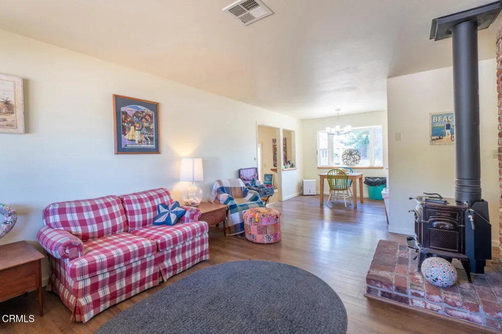 1072 E Chestnut Street Fort Bragg, CA 95437