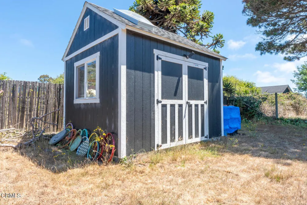 1072 E Chestnut Street Fort Bragg, CA 95437