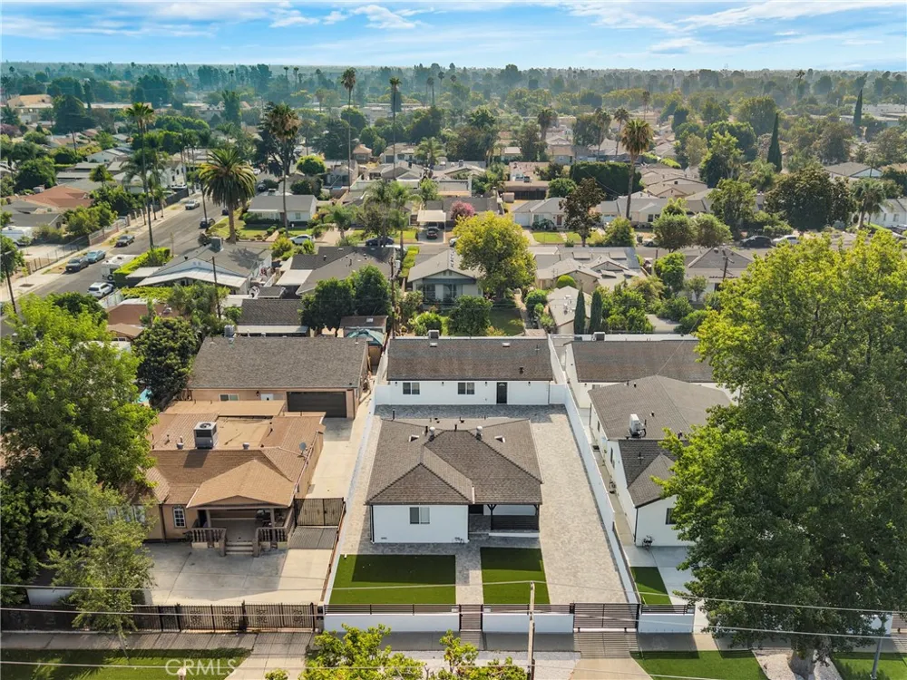 7044 Tyrone Avenue Van Nuys, CA 91405