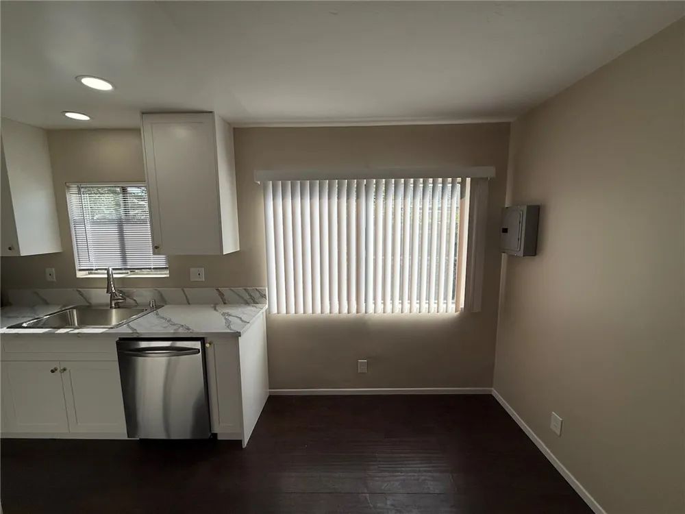 256 Euclid Place #B Upland, CA 91786