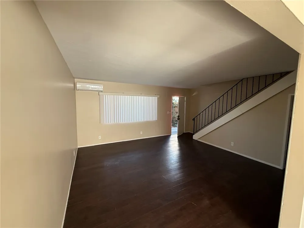 256 Euclid Place #B Upland, CA 91786