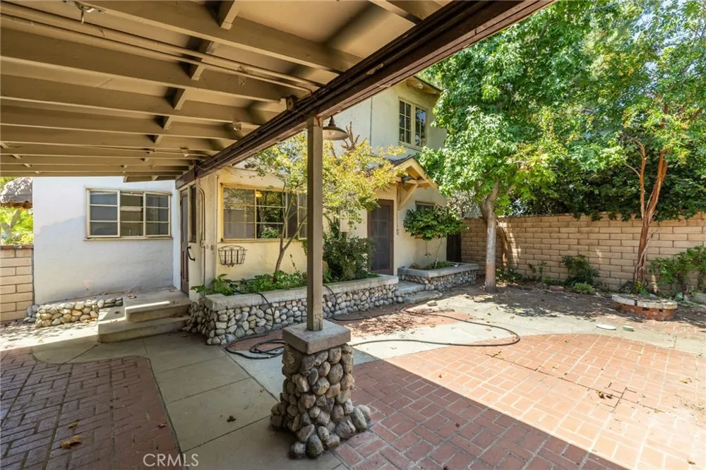 2509 I La Verne, CA 91750