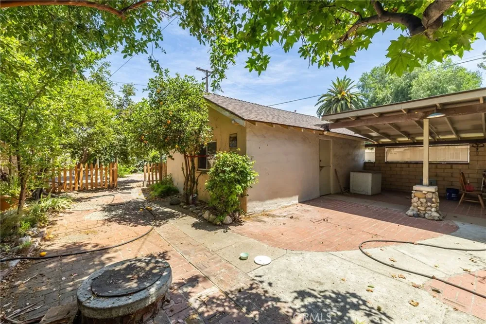 2509 I La Verne, CA 91750