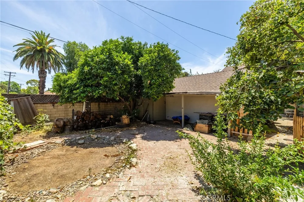 2509 I La Verne, CA 91750