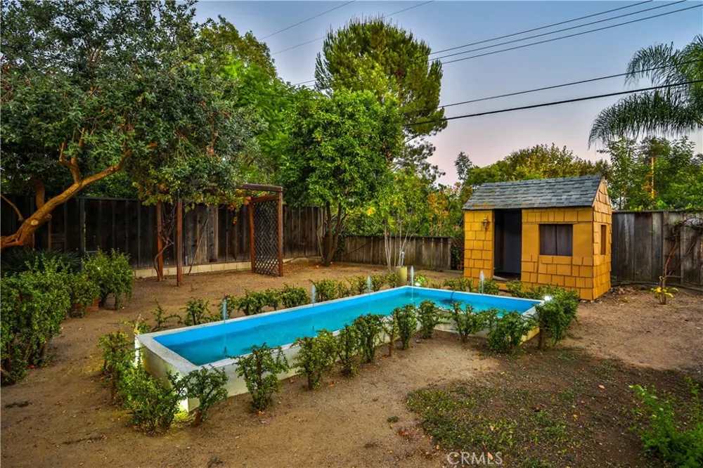 846 W 10th Street Claremont, CA 91711
