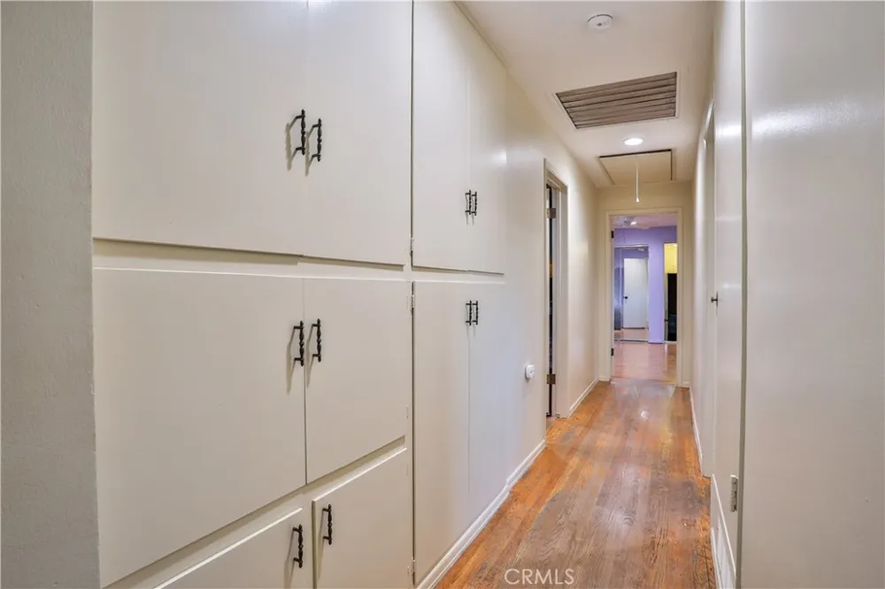846 W 10th Street Claremont, CA 91711