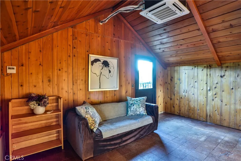 846 W 10th Street Claremont, CA 91711