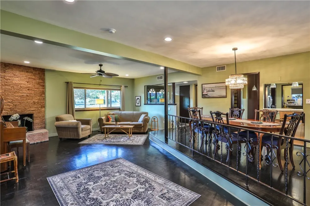 846 W 10th Street Claremont, CA 91711