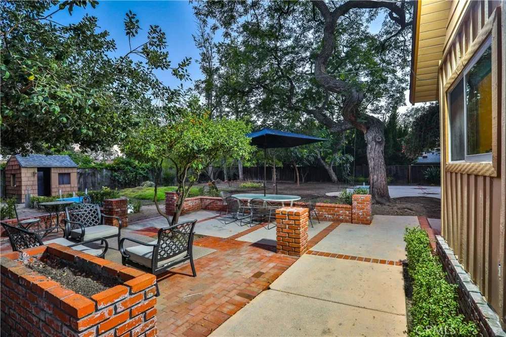 846 W 10th Street Claremont, CA 91711